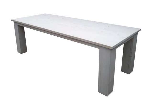 Tisch aus neuem Bauholz, Esstisch
